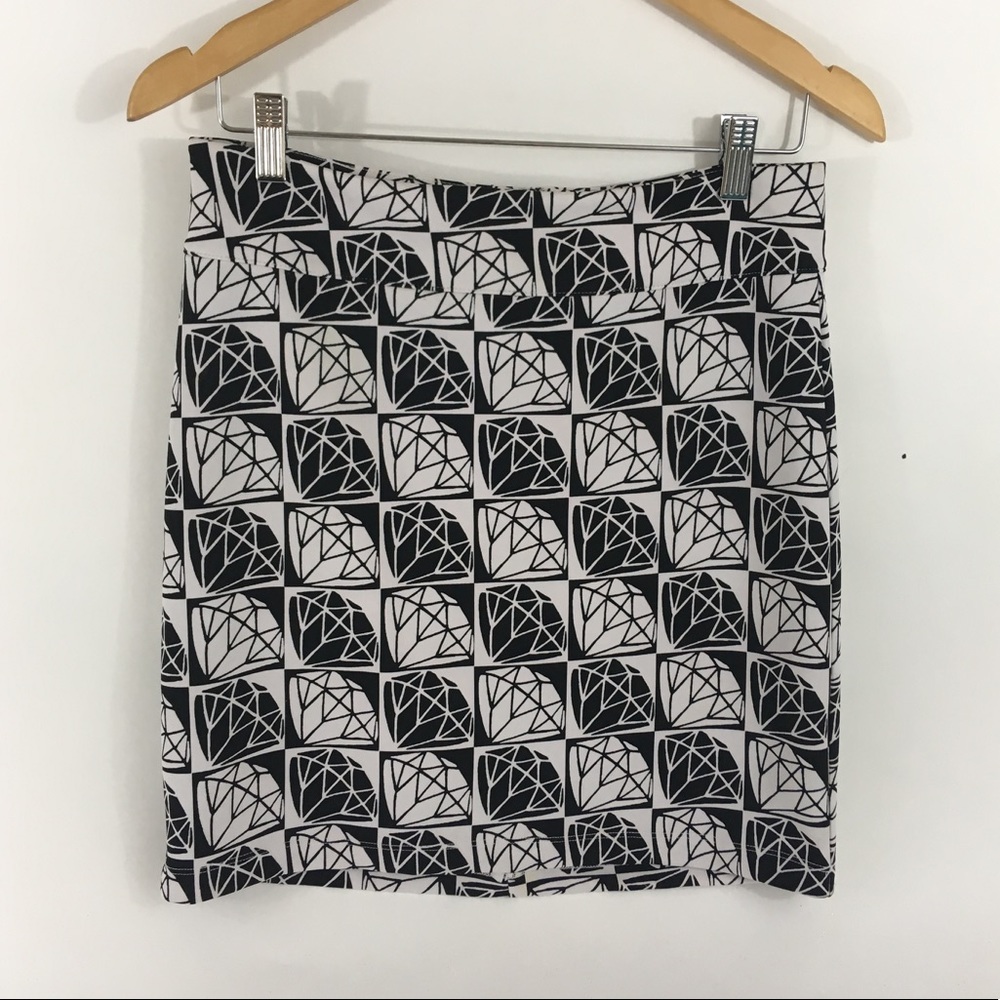 Nanette lepore l'amour diamond print stretch skirt